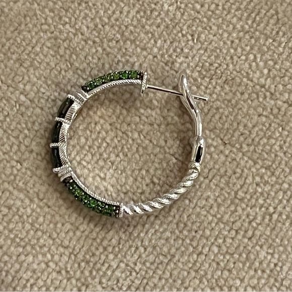 Judith Ripka Sterling Silver Green Chrome Diopside Hoop Pierced Earrings NEW! - Picture 7 of 13